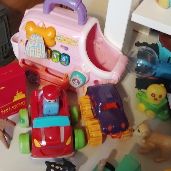 Toy Collection - Picture 5 of 9